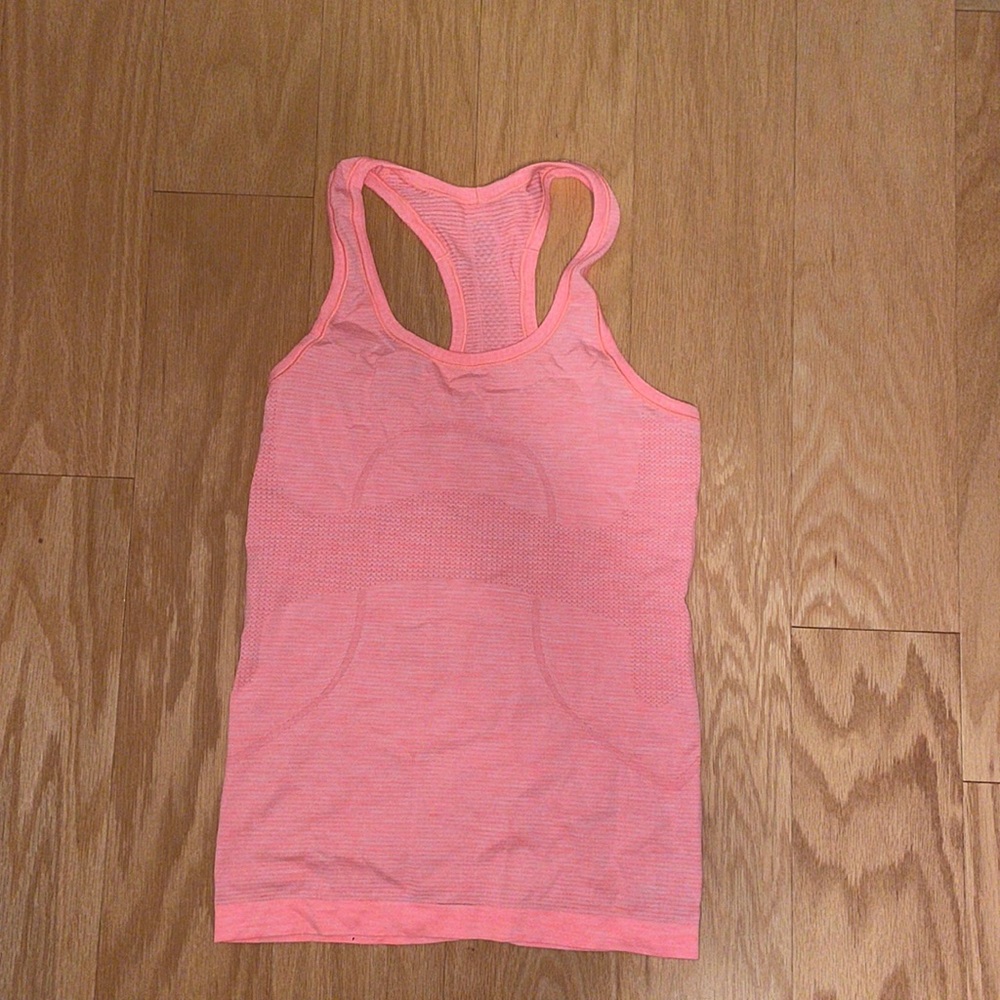 Lululemon swiftly tech tank EUC